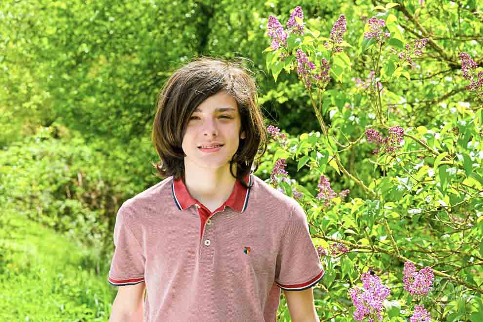 Portrait de famille le fils en photo